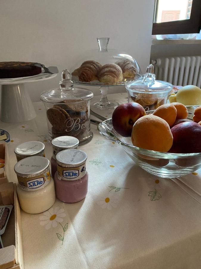 Uria Rooms & Suite B&B Вьесте Экстерьер фото
