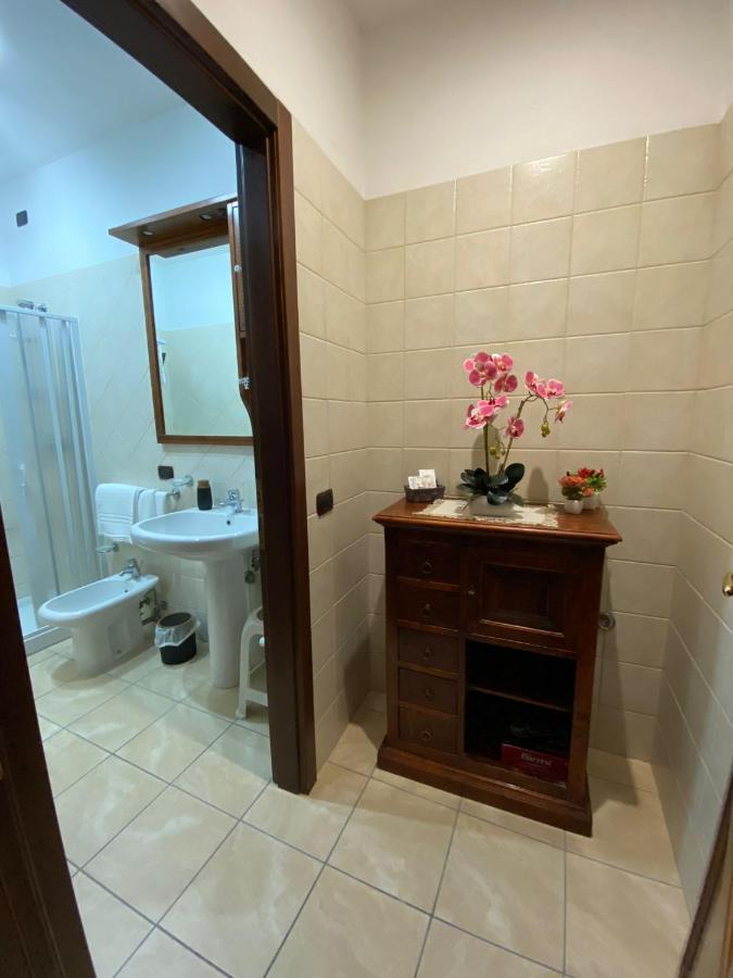Uria Rooms & Suite B&B Вьесте Экстерьер фото