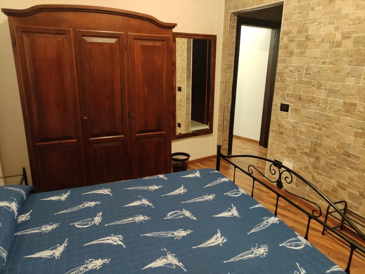 Uria Rooms & Suite B&B Вьесте Экстерьер фото