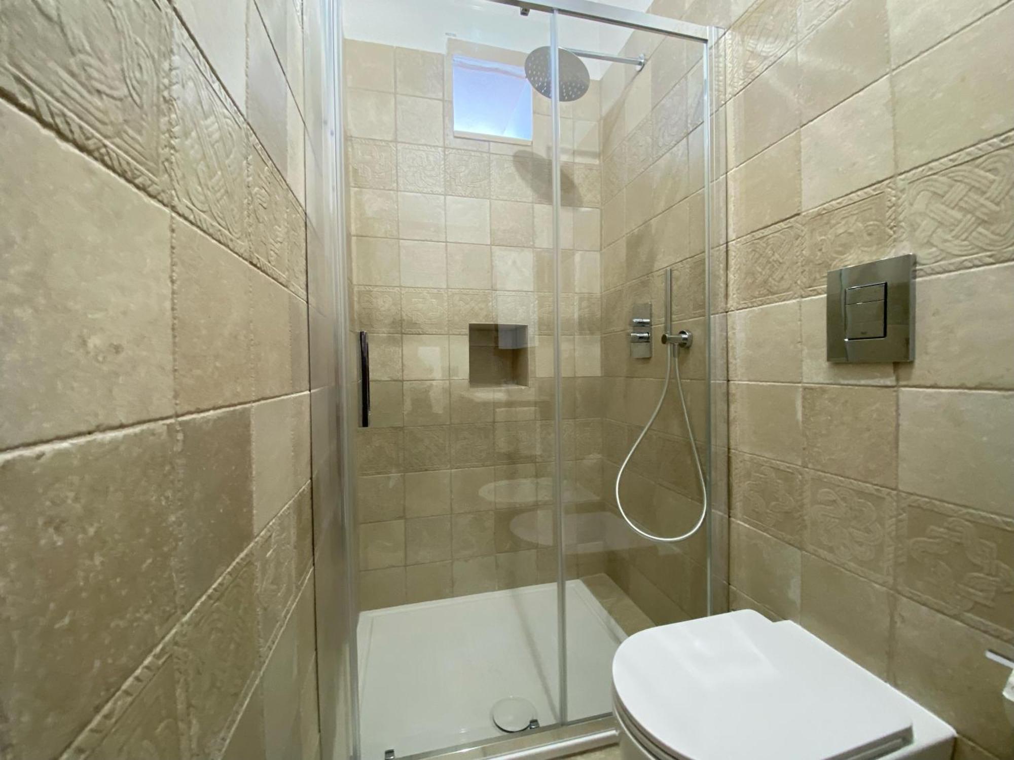 Uria Rooms & Suite B&B Вьесте Экстерьер фото